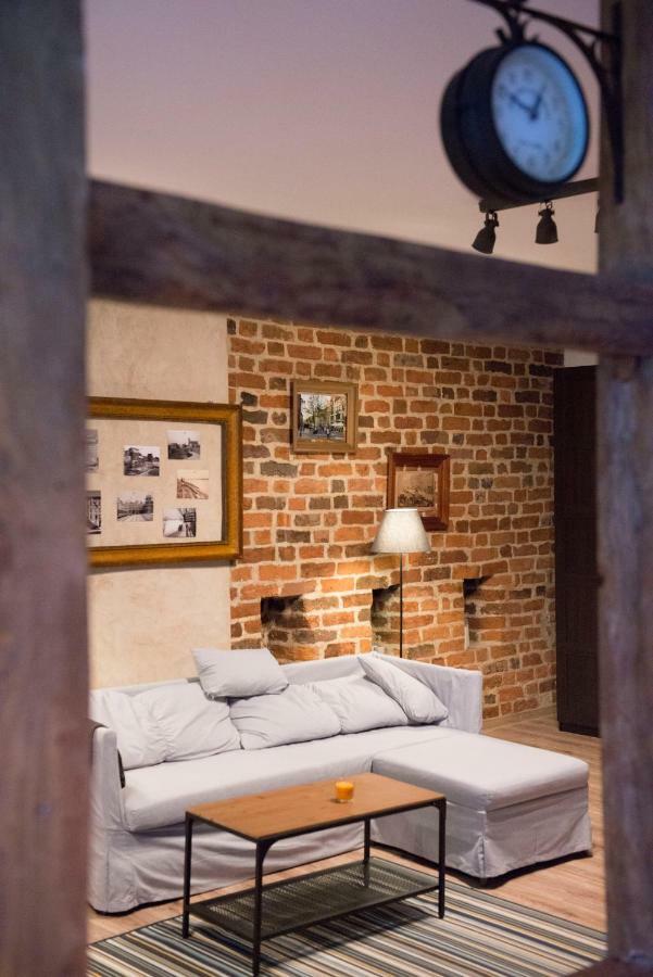 Apartament Gra - Gothic House Stary Toruń Extérieur photo